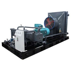 auf einem Schlitten montierter Erdgasverdichter